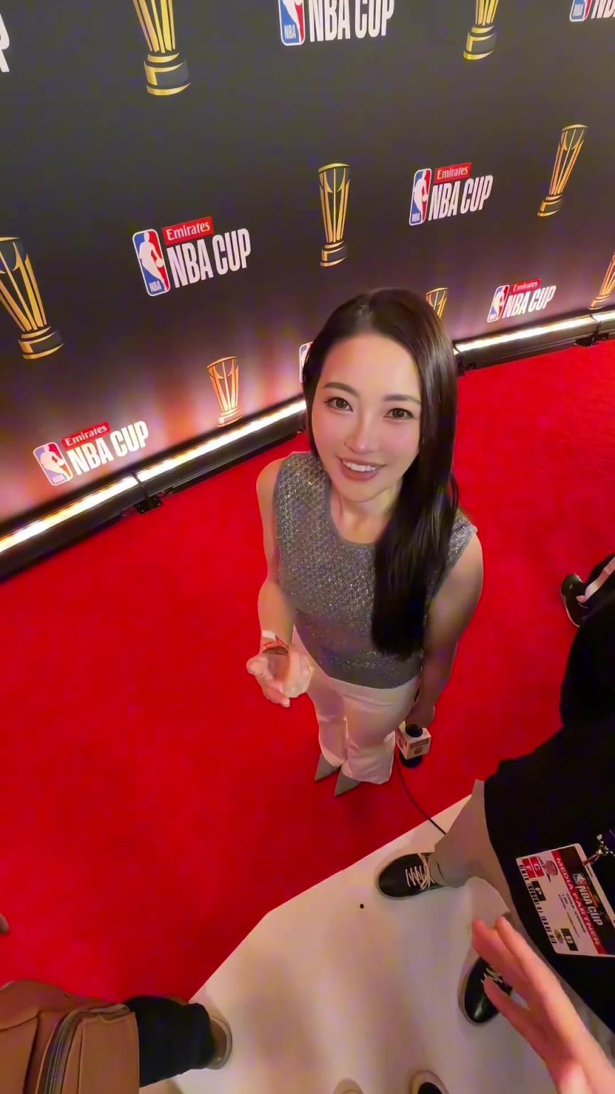 美女主播孟超：nba球員看我們的視角都是如此抽象嗎？